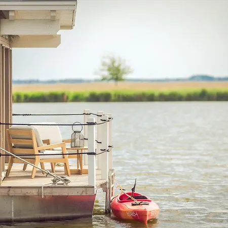 Schwimmende Usedom Ferienhaus *