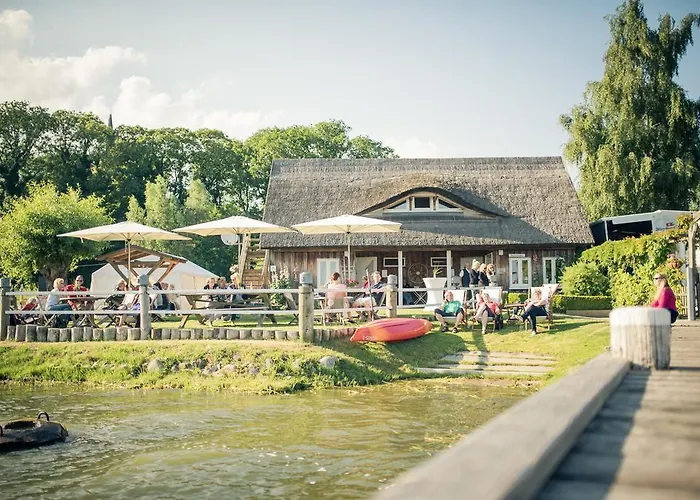 Schwimmende Usedom 度假居 Krummin